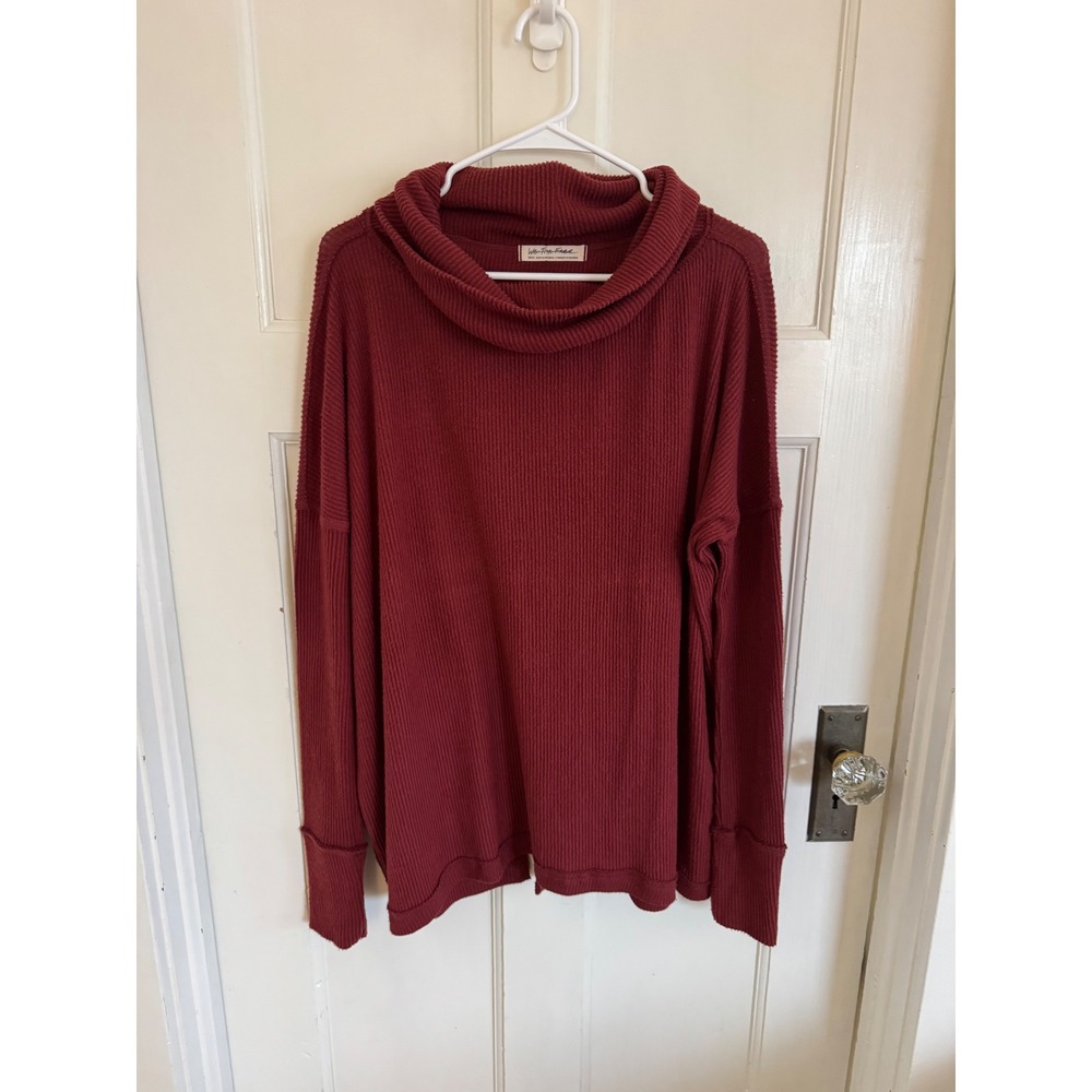 Free People burgundy red cowl neck ribbed long sleeve top size xs
